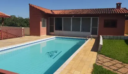 CASA À VENDA NO CONDOMÍNIO TERRAS DE ITAICI