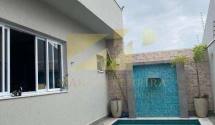 CASA À VENDA NO CONDOMÍNIO DONA LUCILLA