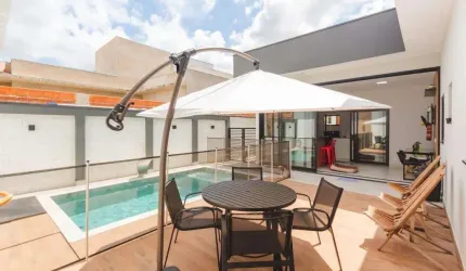 CASA À VENDA NO CONDOMÍNIO DONA MARIA JOSÉ