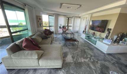 Vendo Apartamento Av Boa Viagem | 225 m² | 4 quartos | 1 por andar | todo em Mármore Italiano