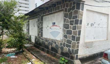 Vendo Casa Espinheiro - Recife com terreno de 645m²