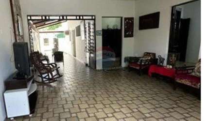 Vendo casa em campo grande com 230m²,5 quartos, 2 suítess,8 vagas por R$850.000