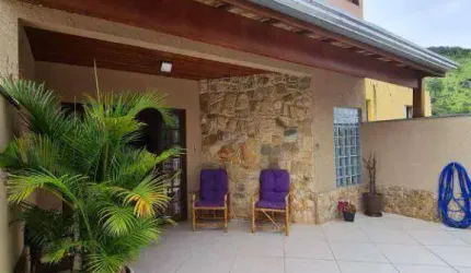 Casa com 3 dormitórios à venda, 402 m² por R$ 990.000,00 - Laranjeiras - Caieiras/SP