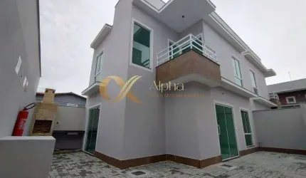 Casa Dúplex de 3 quartos a venda no Peró, Cabo Frio - RJ.