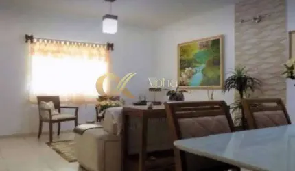 Casa duplex com 4 quartos nas Palmeiras, Cabo Frio - RJ.