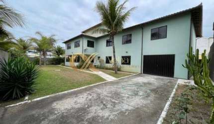 Casa Duplex com 4 quartos no Foguete, Cabo Frio - RJ.