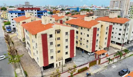 Imóvel para venda tem 82 metros quadrados com 3 quartos em Parreão - Fortaleza - CE