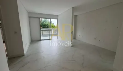 Apartamento à venda com 02 dormitórios, sendo 2 suítes + lavabo no Estreito