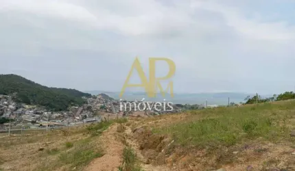 Terreno à venda no Loteamento Altos do Jardim com 440m² em Biguaçu