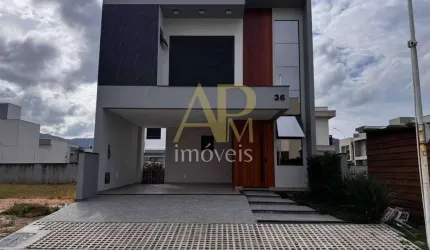 Casa à venda com 3 dormitórios, sendo 1 suíte - Cond. Fechado em Biguaçu/SC