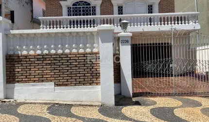 Casa com 3 quartos à venda na Avenida Doutor Moraes Salles, 2238, Jardim Guarani, Campinas, 258 m2 por R$ 1.500.000