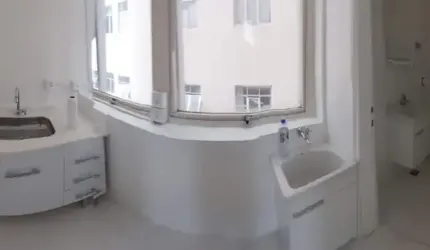 Sala comercial  74 metros , Copa e 2 banheiros- ao lado do metrô Brigadeiro - SP
