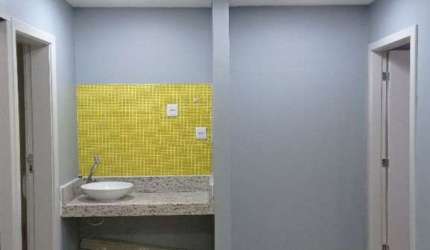 Sala comercial Semi- Mobiliada para Locação no Rio Vermelho. Oportunidade.