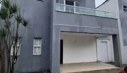 Alugo casa em condomínio seme-mobiliada