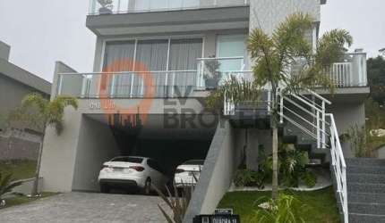 Luxuosa Casa em Condomínio à Venda em Mogi das Cruzes-SP, Condominio arua brisas, arua, ecopark, 4 Quartos, 4 Suítes, 2 Salas, 6 Banheiros, 4 Vagas.