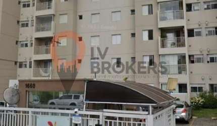 Apartamento à venda em Suzano-SP, Conjunto Residencial Irai: 2 quartos, 2 salas, 1 banheiro, 1 vaga de garagem!