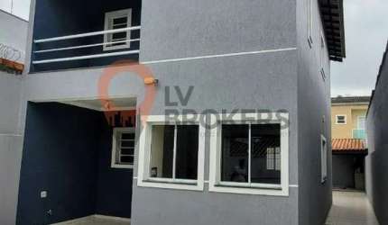 Imperdível oportunidade! Casa à venda em Suzano-SP, Jardim Quaresmeira II, 3 quartos, 1 suite, 2 salas, 3 banheiros, 4 vagas de garagem, 130m².