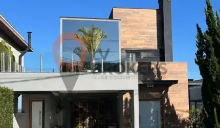 CONDOMINIO BELLA CITTA - SOBRADO 5 DORMITÓRIOS