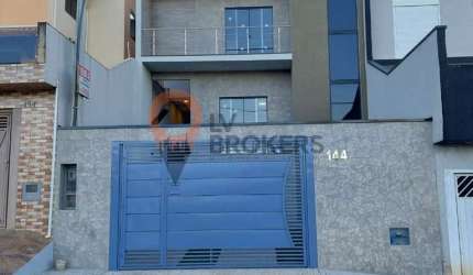 SOBRADO A VENDA - 3 QUARTOS 1 SUITE - 2 VAGAS