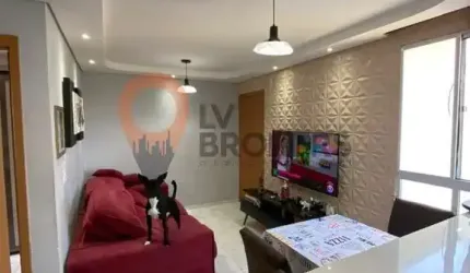 Apartamento de 2 quartos à venda no Parque Santa Rosa, Suzano-SP: 2 salas, 1 banheiro, 1 vaga, 44m² de área!