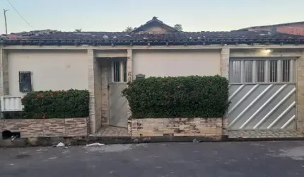 CASA BEM CONFORTAVEL PARA VOCE E SUA FAMILIA PRONTA PARA MORAR