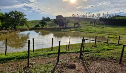 Sitio com 4,5 alq. a 800m da Rod. Cornélio Pires - Bairrinho, Saltinho SP