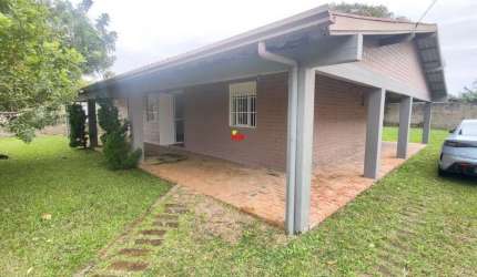 Casa  à Venda em Imbé - Próximo ao Mar e 02 terrenos !