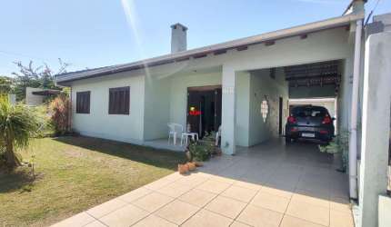 Residencia com anexo no centro!