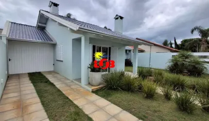 Casa com Piscina de alto padrão em Imbé - Centro