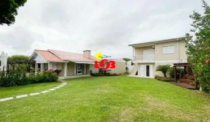 Casa Sobrado à venda em Imbé - Próximo ao Mar, com Piscina e Móveis Planejados
