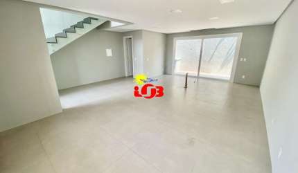Geminada-Duplex-Triplex para venda  no Centro de Tramandaí