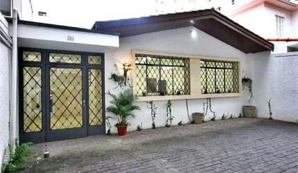 Casa com 1 quartos à venda ou para locação em Perdizes - SP