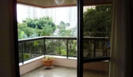 Apartamento com 3 quartos à venda em Jardim Avelino - SP