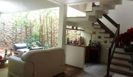 Casa com 6 quartos à venda em Jardim Da Saúde - SP