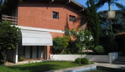 Sobrado com 3 quartos à venda em Jardim Leonor - SP