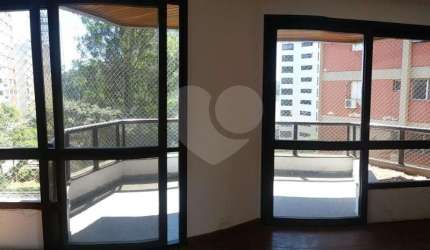 Apartamento com 4 quartos à venda em Real Parque - SP