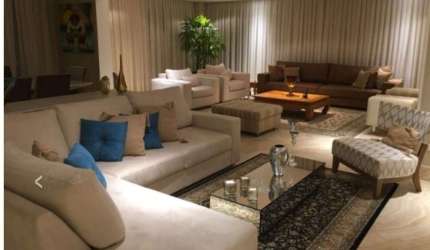 Apartamento com 4 quartos à venda em Moema - SP