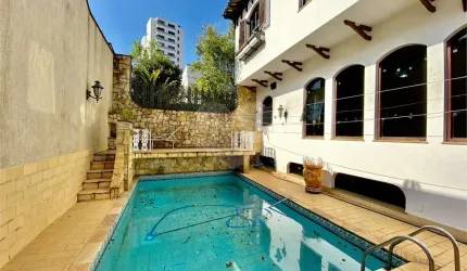Casa com 4 quartos à venda em Jardim Avelino - SP