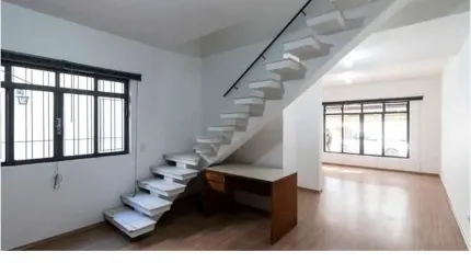 Sobrado com 3 quartos à venda em Vila Cordeiro - SP