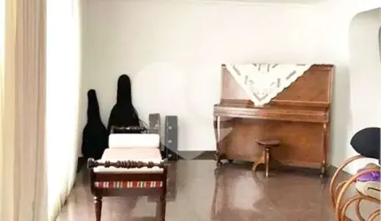 Apartamento com 3 quartos à venda ou para locação em Cambuci - SP