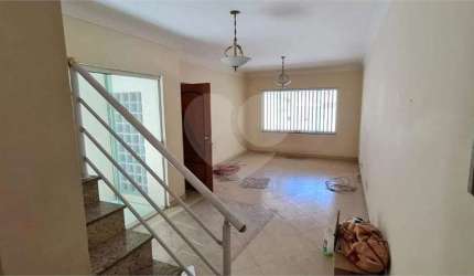 Casa com 4 quartos à venda em Vila Nair - SP