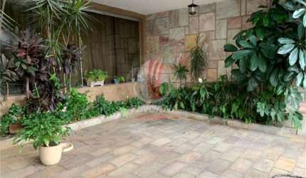 Sobrado com 2 quartos à venda ou para locação em Vila Gomes Cardim - SP
