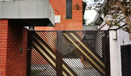 Sobrado com 4 quartos à venda em Jardim São Caetano - SP