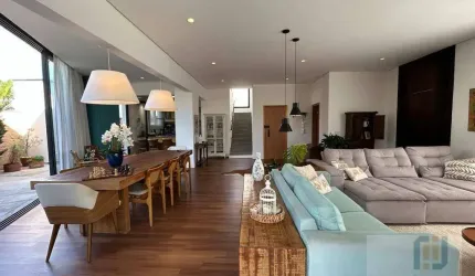 Casa à venda no Residencial Itahyê, Tamboré