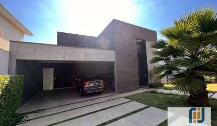 Casa à venda no Residencial Valville 1 - Alphaville