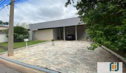 Casa térrea à venda no Residencial Alphaville 1