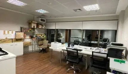 Sala Comercial semi-mobiliada à venda no Medic Life