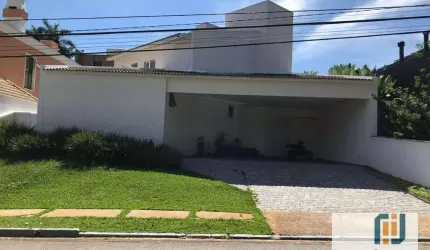 Casa à venda no Residencial Alphaville 01