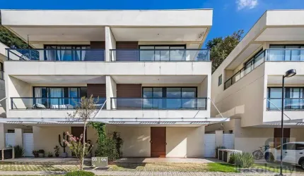 Casa à venda no Alpha House, em Alphaville