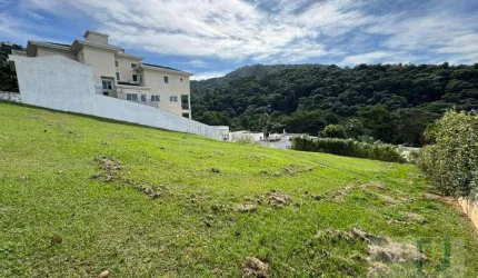 Terreno declive à venda - 448 m² - Alphasitio